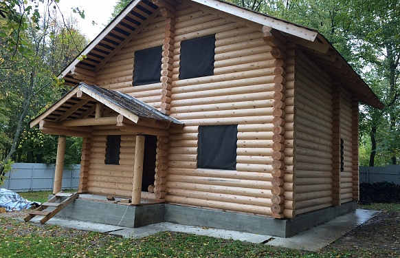 Построенный домДом из бревна по проекту ДМ-3 в деревне Пешково